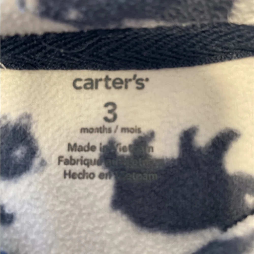 Carter’s one piece fleece size 3 mo